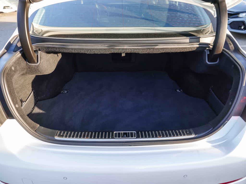 2017 Kia K900 Luxury 3.8L