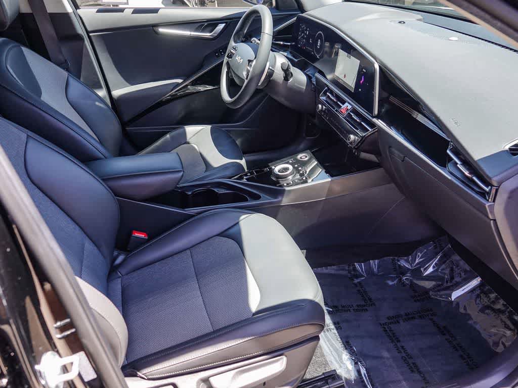 2023 Kia Niro EV Wind
