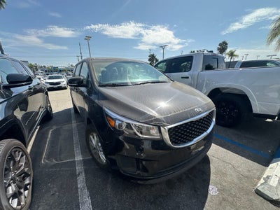 2018 Kia Sedona L