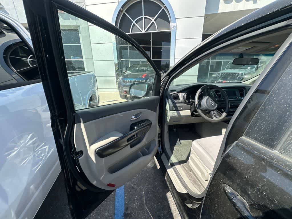 2018 Kia Sedona L