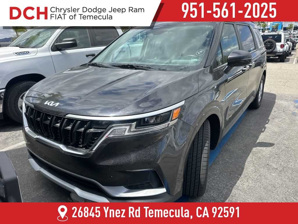 2024 Kia Carnival LX