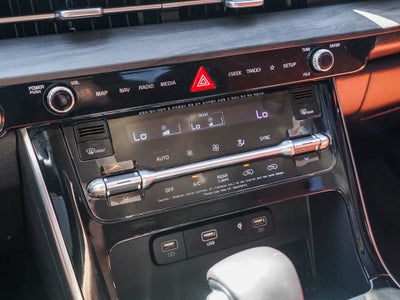 2024 Kia Carnival SX