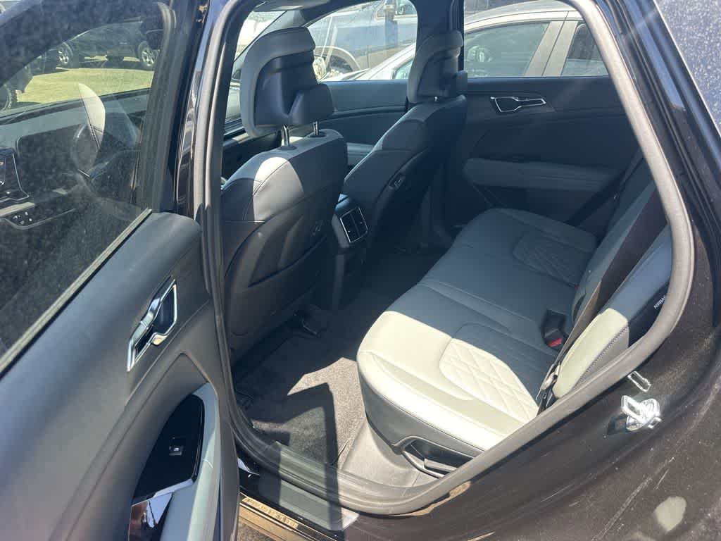 2025 Kia Sportage Plug-In Hybrid X-Line