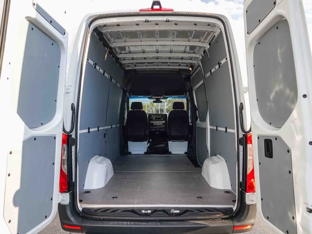 2020 Mercedes-Benz Sprinter CARGO 144 WB