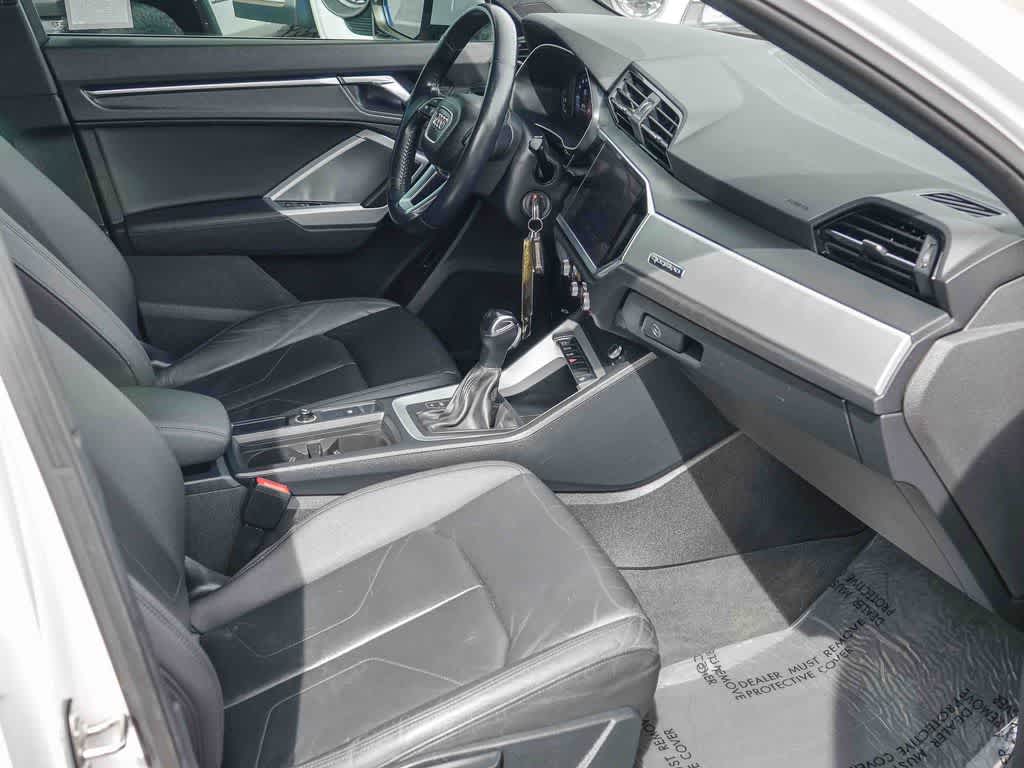 2020 Audi Q3 Premium 45 TFSI quattro Tiptronic