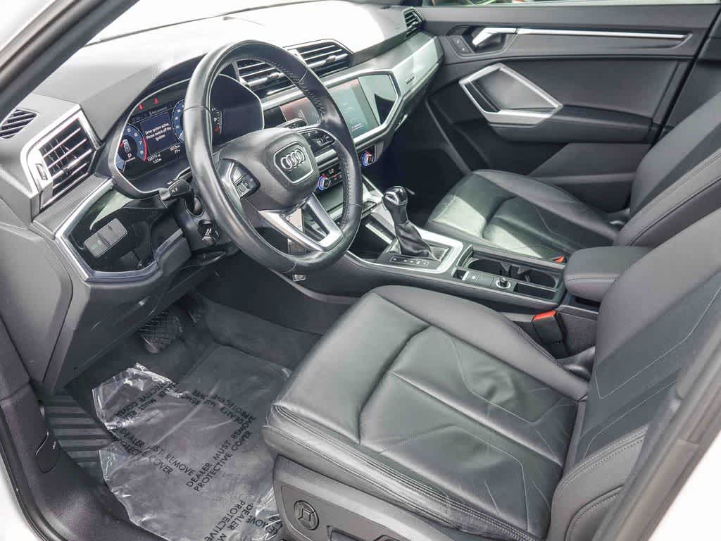 2020 Audi Q3 Premium 45 TFSI quattro Tiptronic