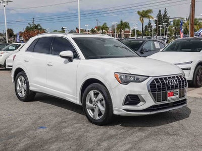2020 Audi Q3 Premium 45 TFSI quattro Tiptronic