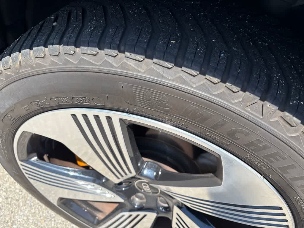 2023 Audi e-tron Premium Plus quattro