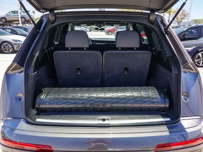 2023 Audi Q7 Premium Plus 45 TFSI quattro Tiptronic