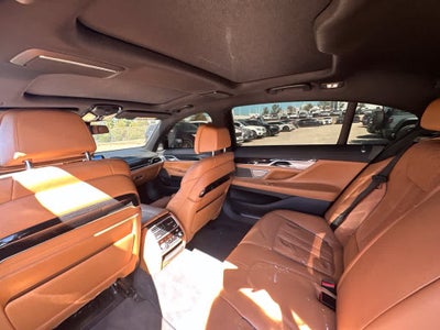 2019 BMW 750i 750i Sedan