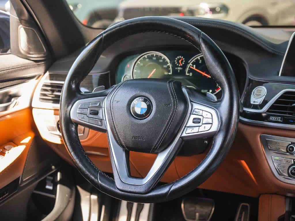 2019 BMW 750i 750i Sedan