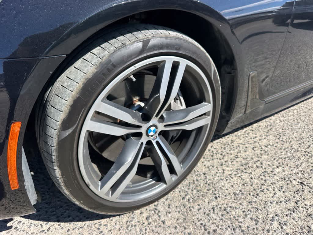 2019 BMW 750i 750i Sedan