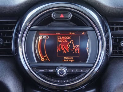 2015 MINI Hardtop 4 Door Cooper