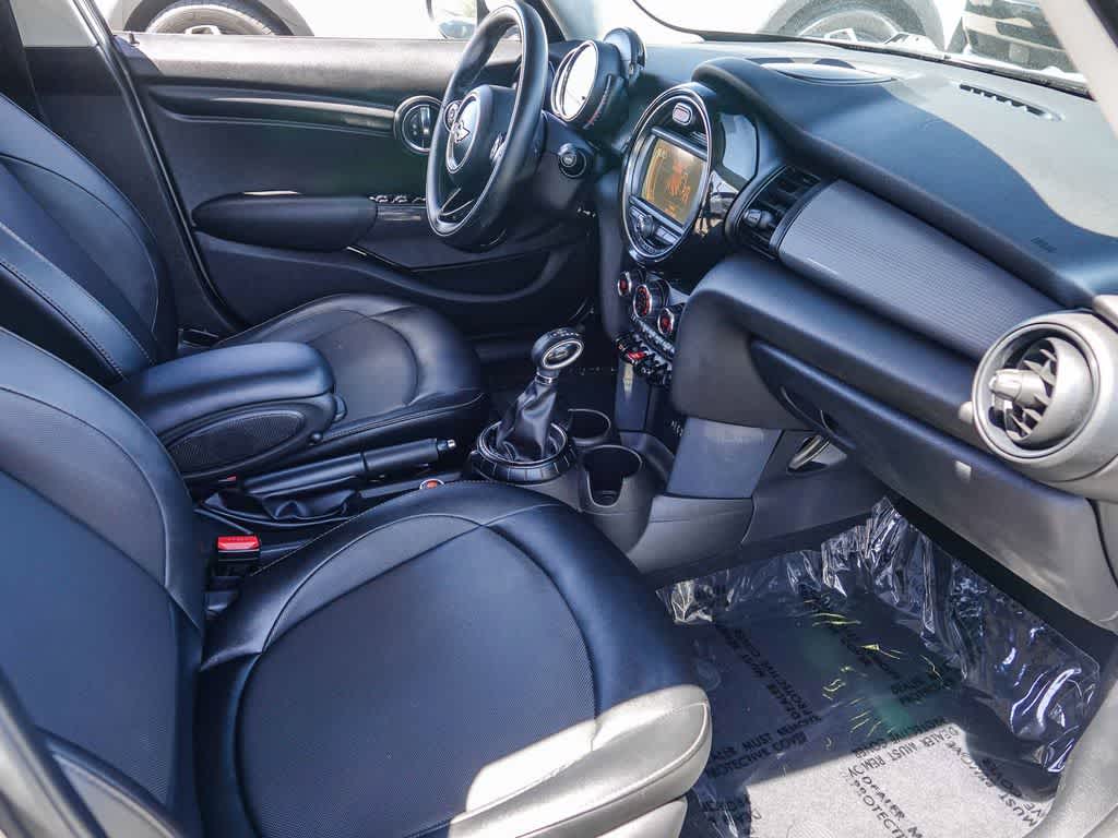2015 MINI Hardtop 4 Door Cooper