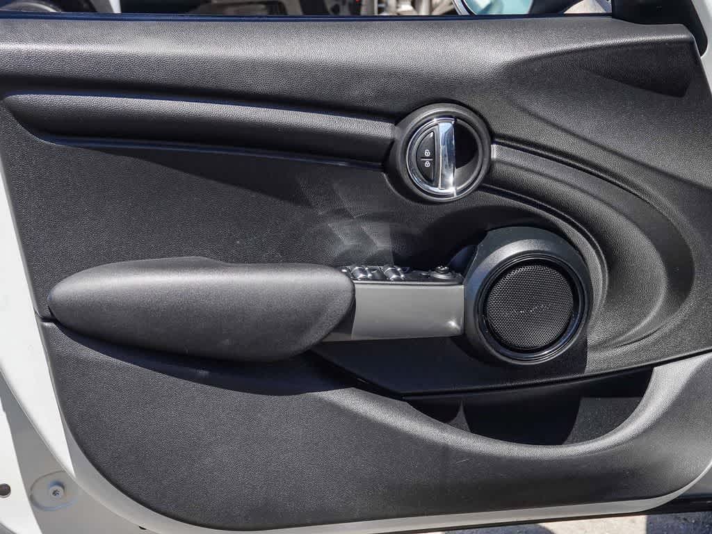 2015 MINI Hardtop 4 Door Cooper