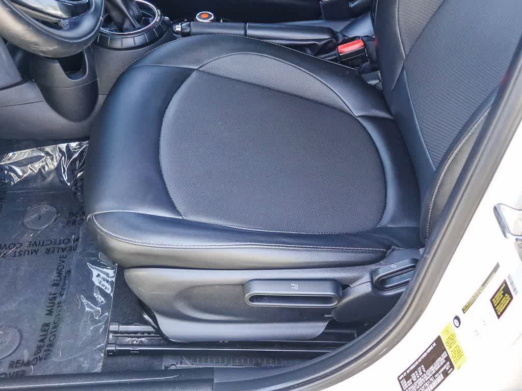 2015 MINI Hardtop 4 Door Cooper