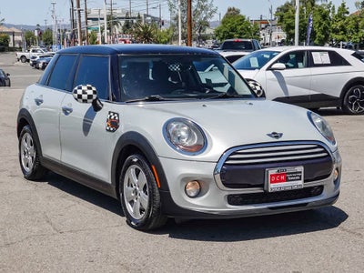 2015 MINI Hardtop 4 Door Cooper