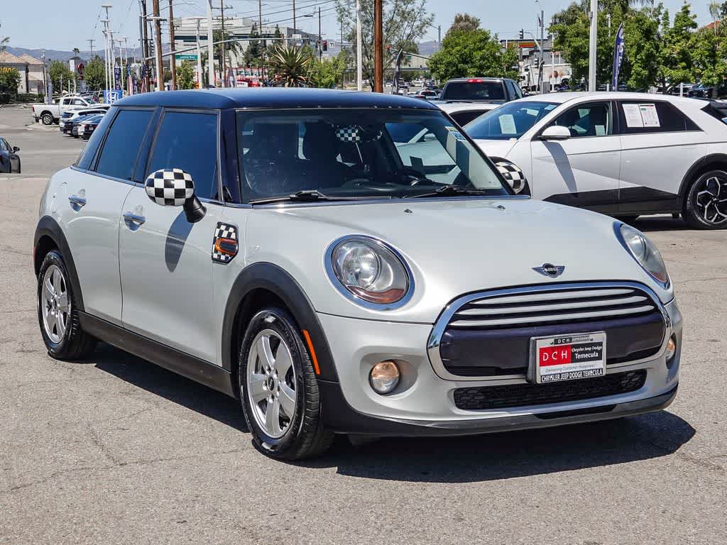 2015 MINI Hardtop 4 Door Cooper