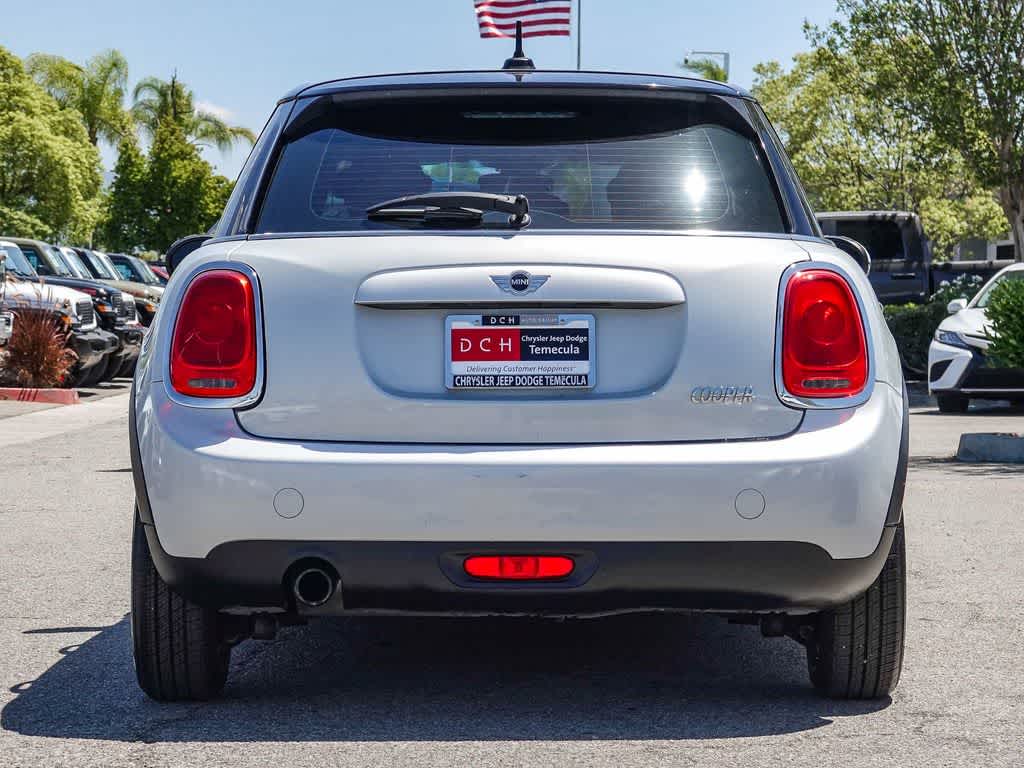 2015 MINI Hardtop 4 Door Cooper