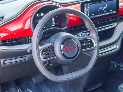 2024 FIAT 500e INSPI(RED) FWD