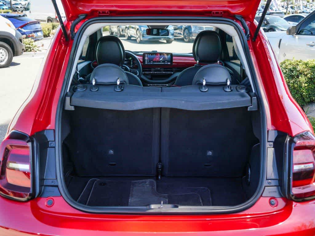 2024 FIAT 500e INSPI(RED) FWD