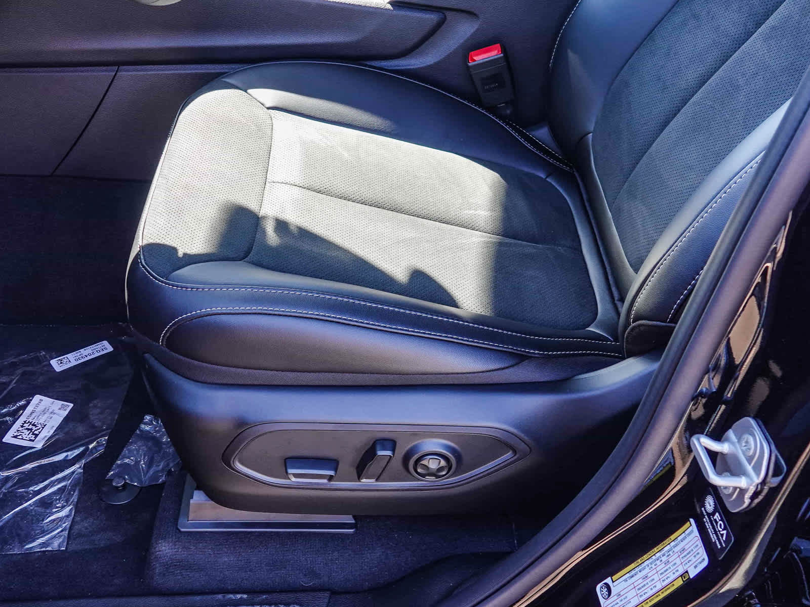 2025 Jeep Grand Cherokee GRAND CHEROKEE ALTITUDE 4X2