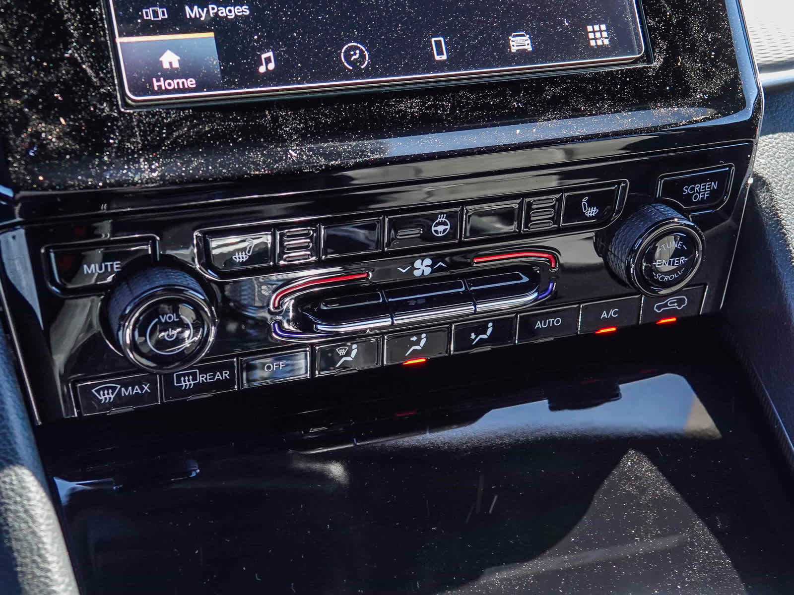 2025 Jeep Grand Cherokee GRAND CHEROKEE ALTITUDE 4X2