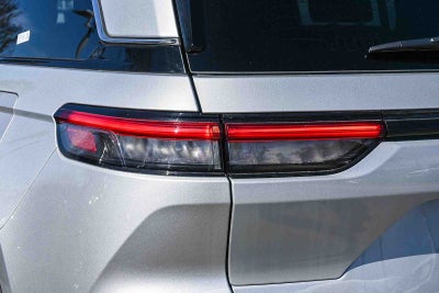 2025 Jeep Grand Cherokee GRAND CHEROKEE LAREDO 4X2