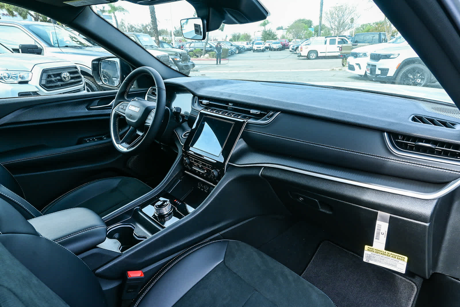 2025 Jeep Grand Cherokee GRAND CHEROKEE ALTITUDE X 4X2