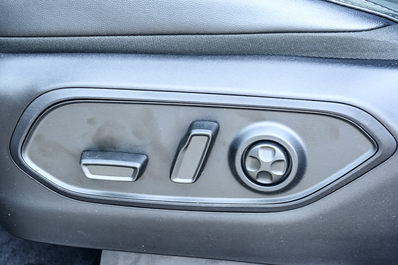 2025 Jeep Grand Cherokee GRAND CHEROKEE ALTITUDE X 4X2