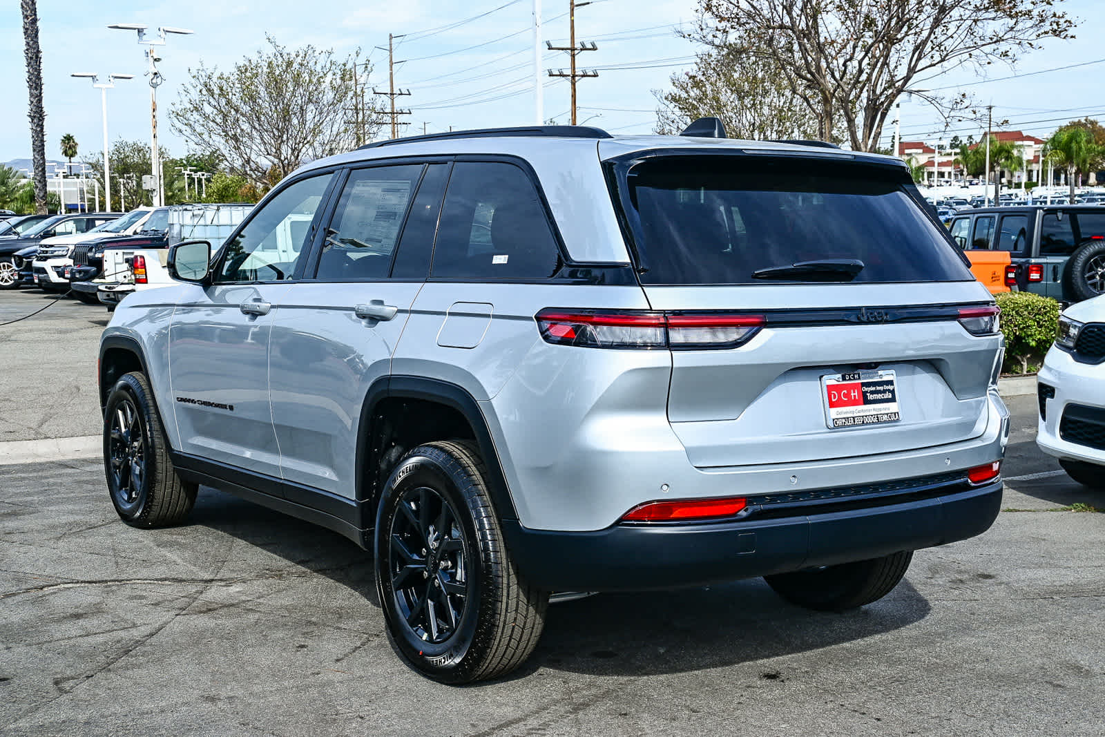 2025 Jeep Grand Cherokee GRAND CHEROKEE ALTITUDE X 4X2