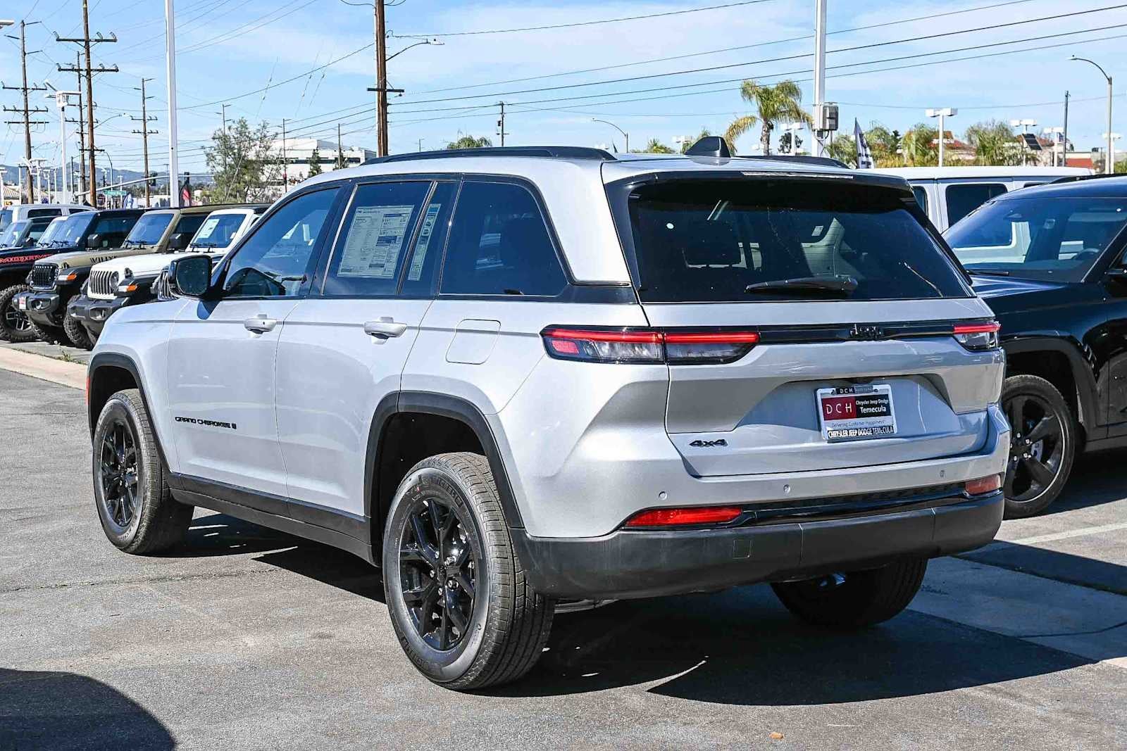 2025 Jeep Grand Cherokee GRAND CHEROKEE ALTITUDE X 4X4
