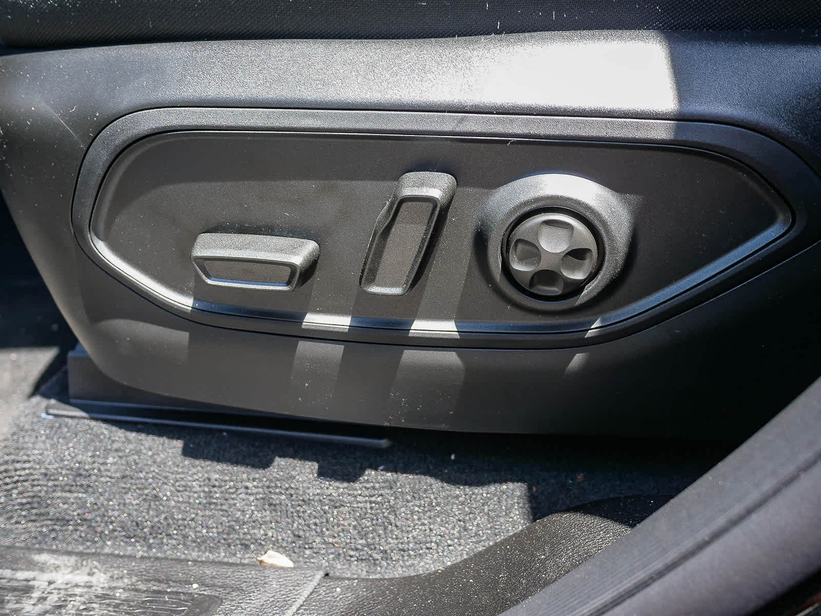 2026 Jeep Grand Cherokee GRAND CHEROKEE LAREDO 4X4