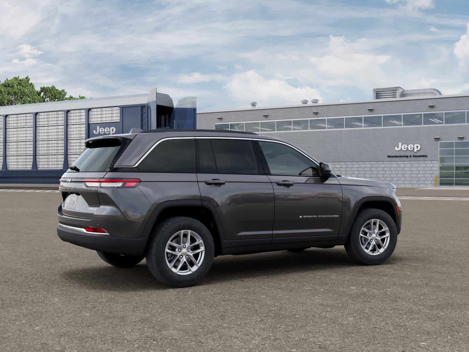 2026 Jeep Grand Cherokee GRAND CHEROKEE LAREDO 4X4