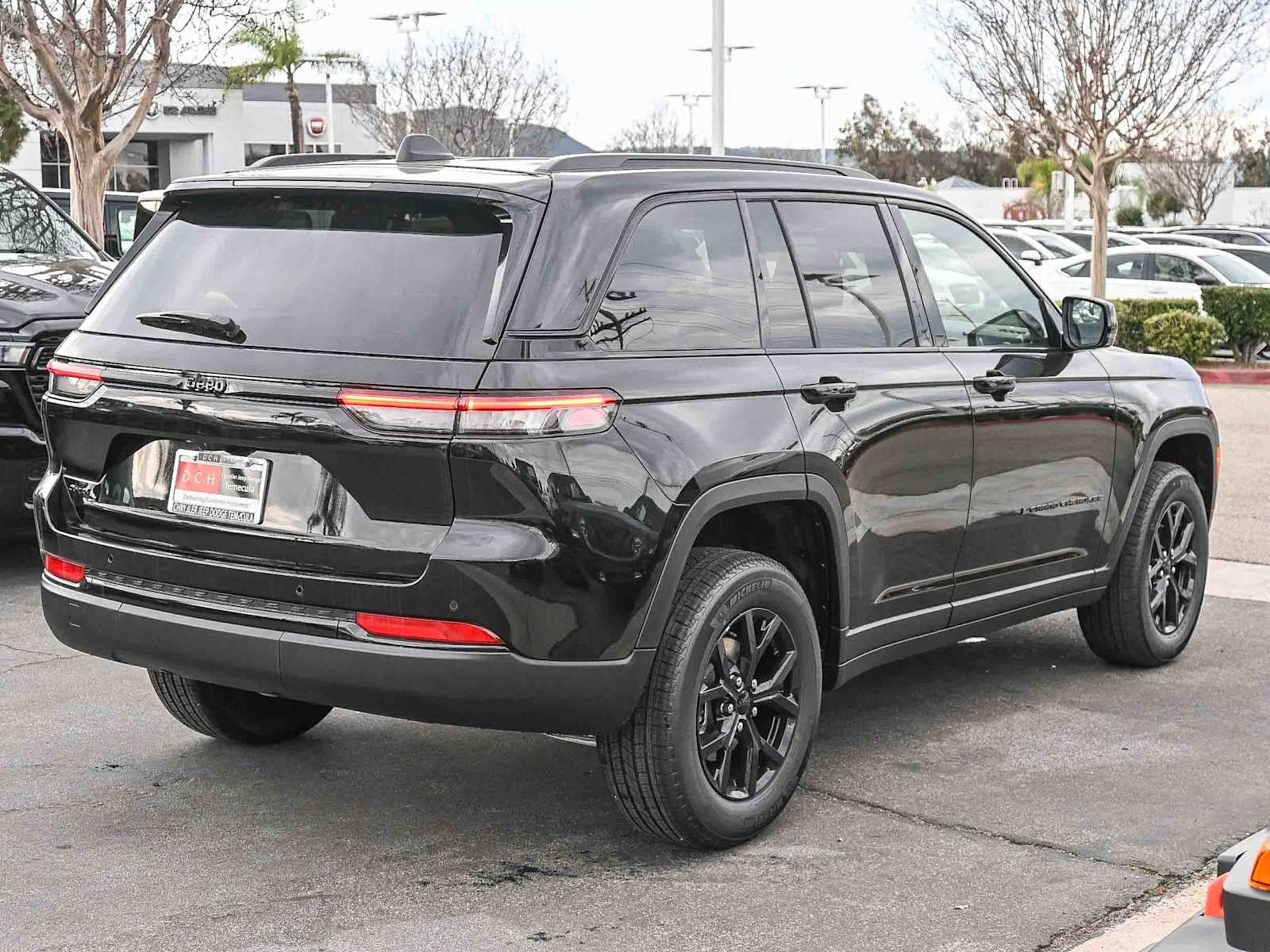 2025 Jeep Grand Cherokee GRAND CHEROKEE ALTITUDE X 4X4