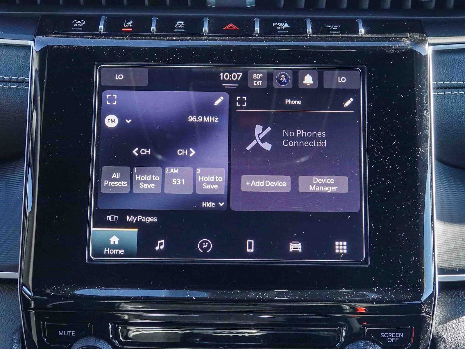 2025 Jeep Grand Cherokee GRAND CHEROKEE LAREDO X 4X4