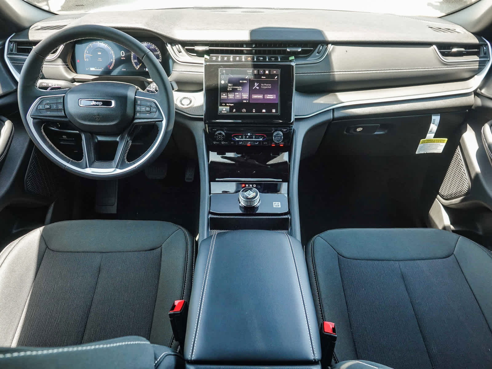2026 Jeep Grand Cherokee GRAND CHEROKEE LAREDO 4X4