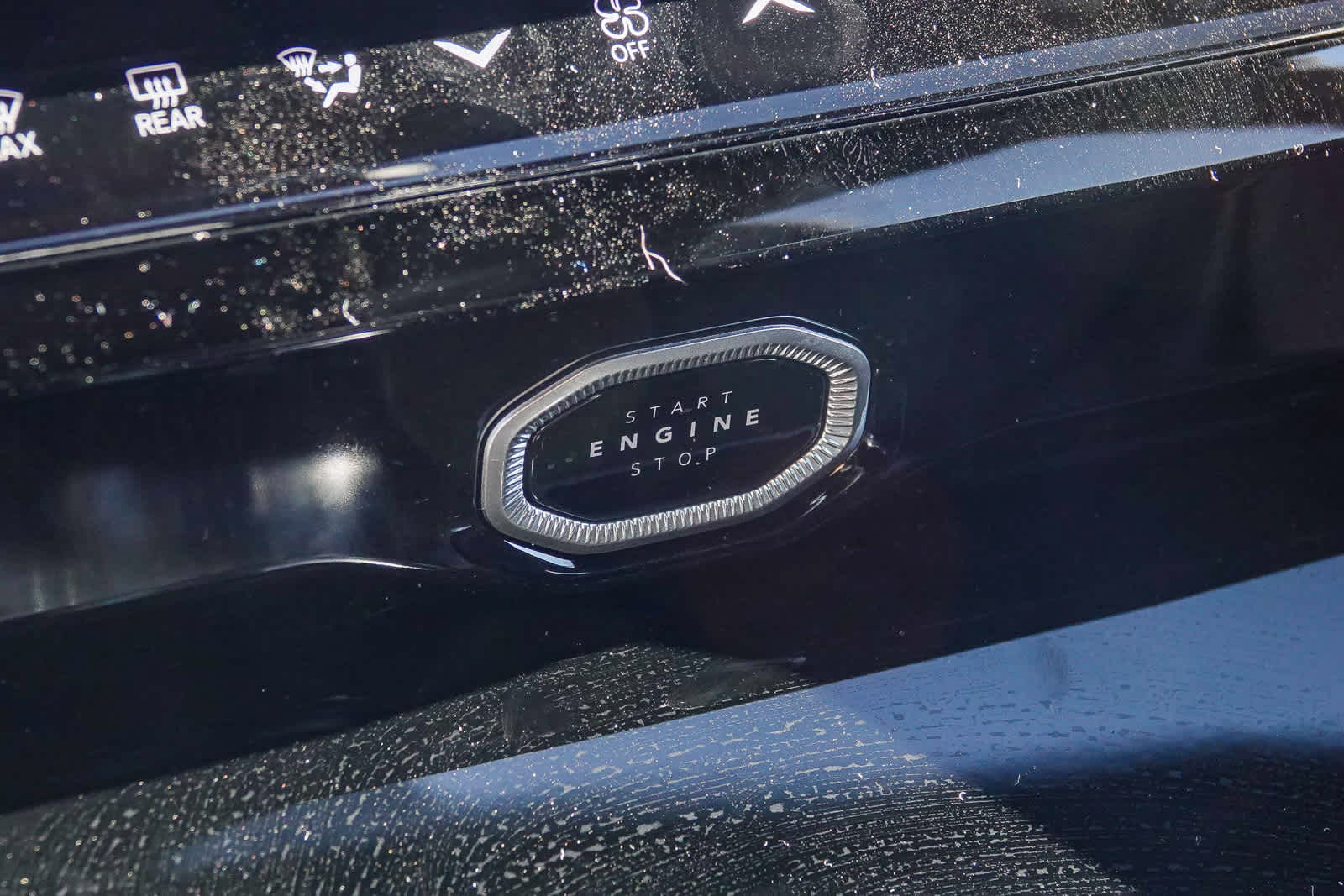 2026 Jeep Grand Cherokee GRAND CHEROKEE ALTITUDE 4X4