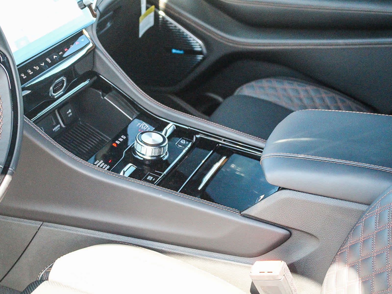 2026 Jeep Grand Cherokee GRAND CHEROKEE SUMMIT 4X4