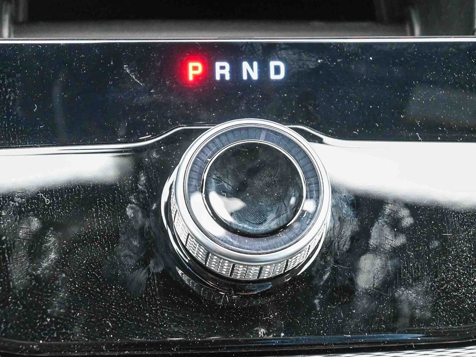 2025 Jeep Grand Cherokee L GRAND CHEROKEE L LAREDO X 4X2