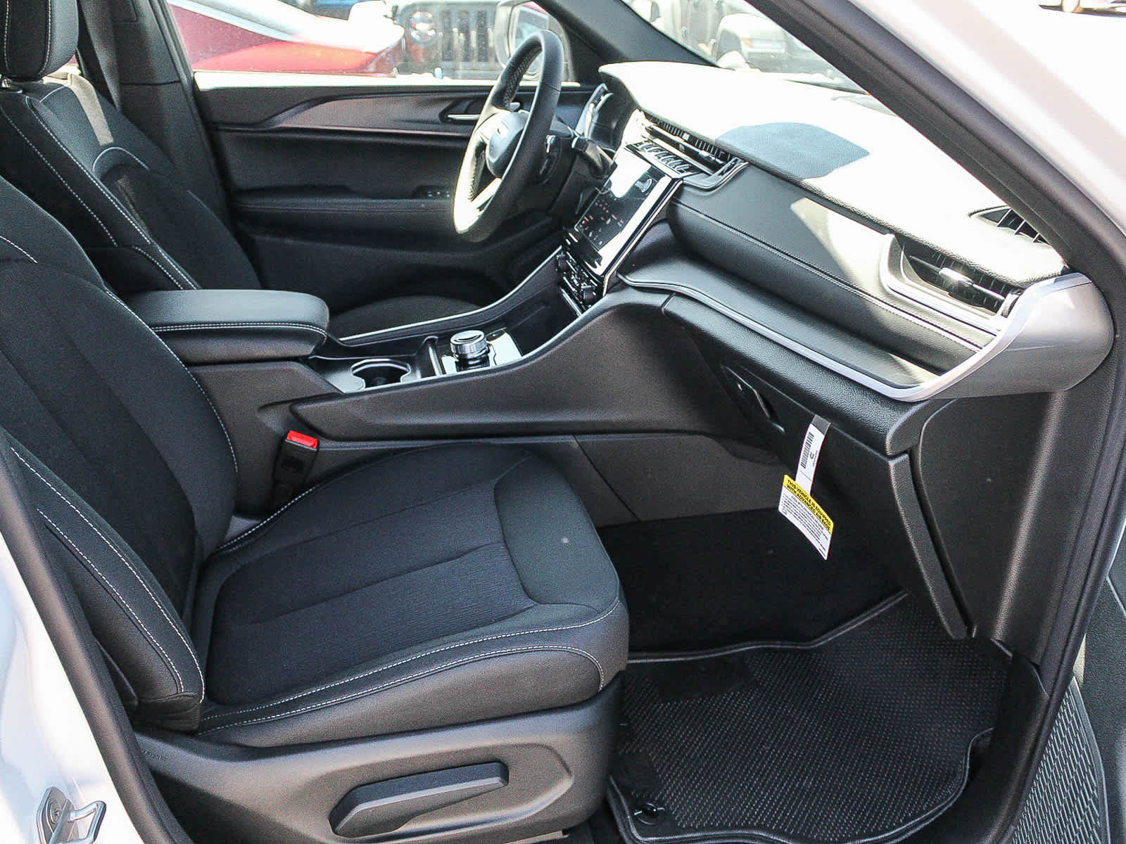 2026 Jeep Grand Cherokee L GRAND CHEROKEE L LAREDO X 4X4