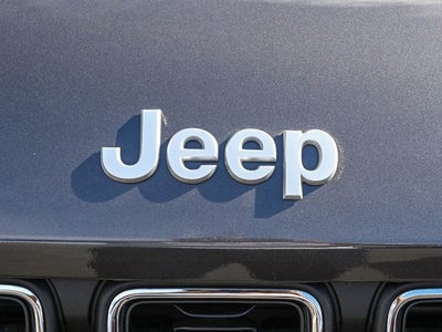 2025 Jeep Grand Cherokee L GRAND CHEROKEE L LAREDO 4X4