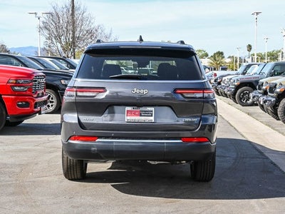 2025 Jeep Grand Cherokee L GRAND CHEROKEE L LAREDO 4X4