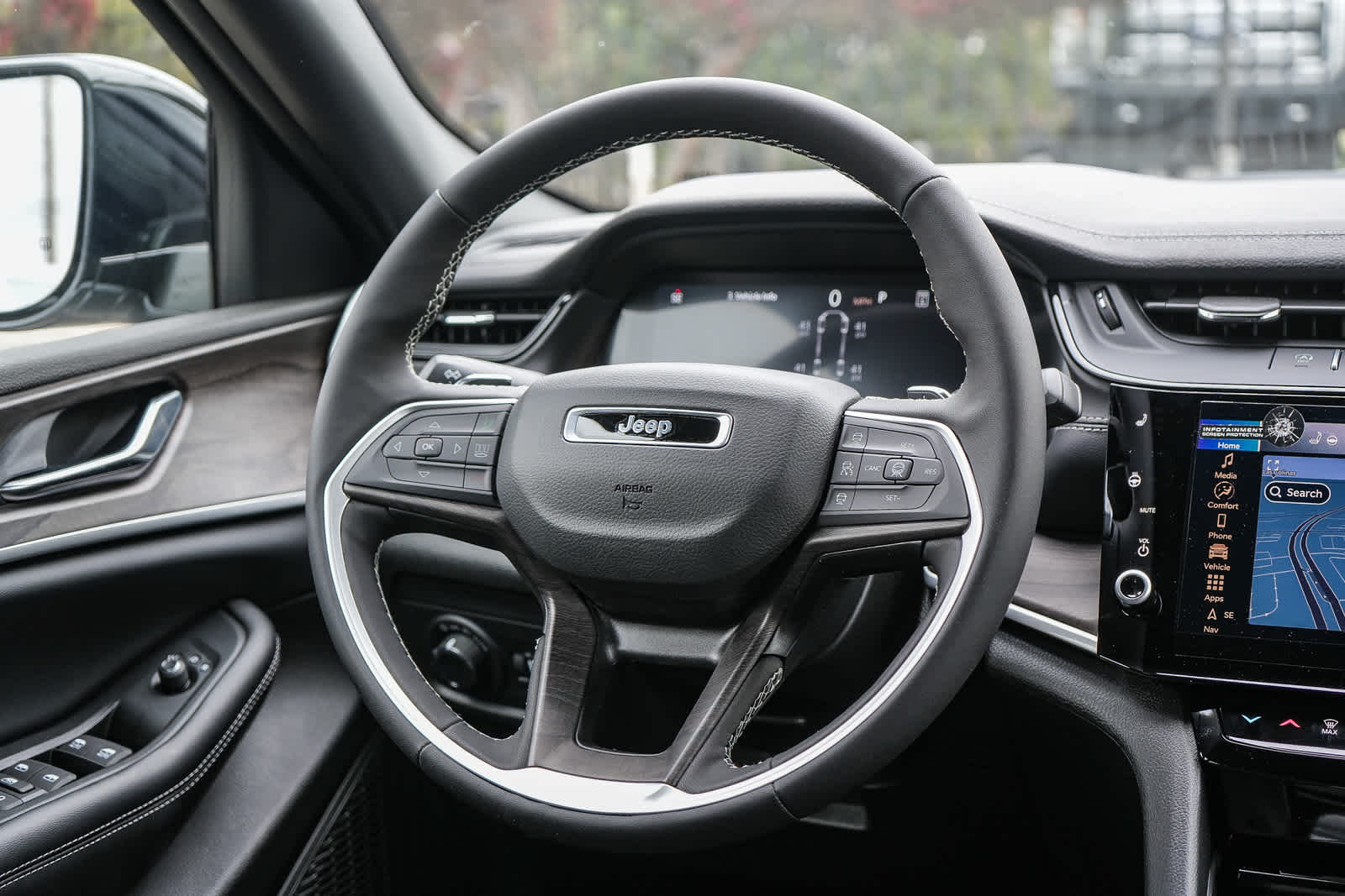 2026 Jeep Grand Cherokee L GRAND CHEROKEE L LAREDO ALTITUDE 4X4