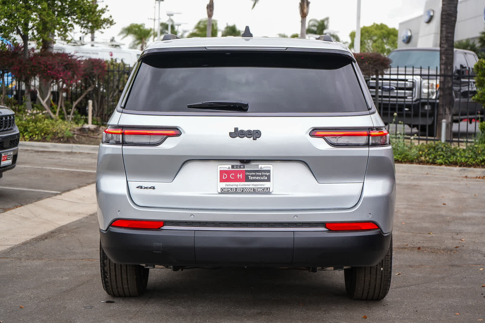 2026 Jeep Grand Cherokee L GRAND CHEROKEE L LAREDO ALTITUDE 4X4