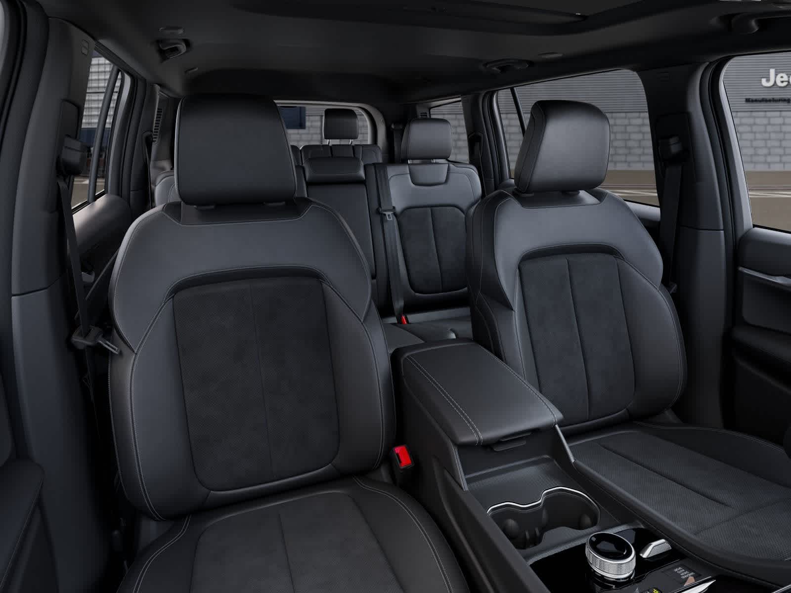 2026 Jeep Grand Cherokee L GRAND CHEROKEE L LAREDO ALTITUDE 4X4