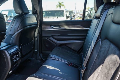 2026 Jeep Grand Cherokee L GRAND CHEROKEE L LAREDO ALTITUDE 4X4