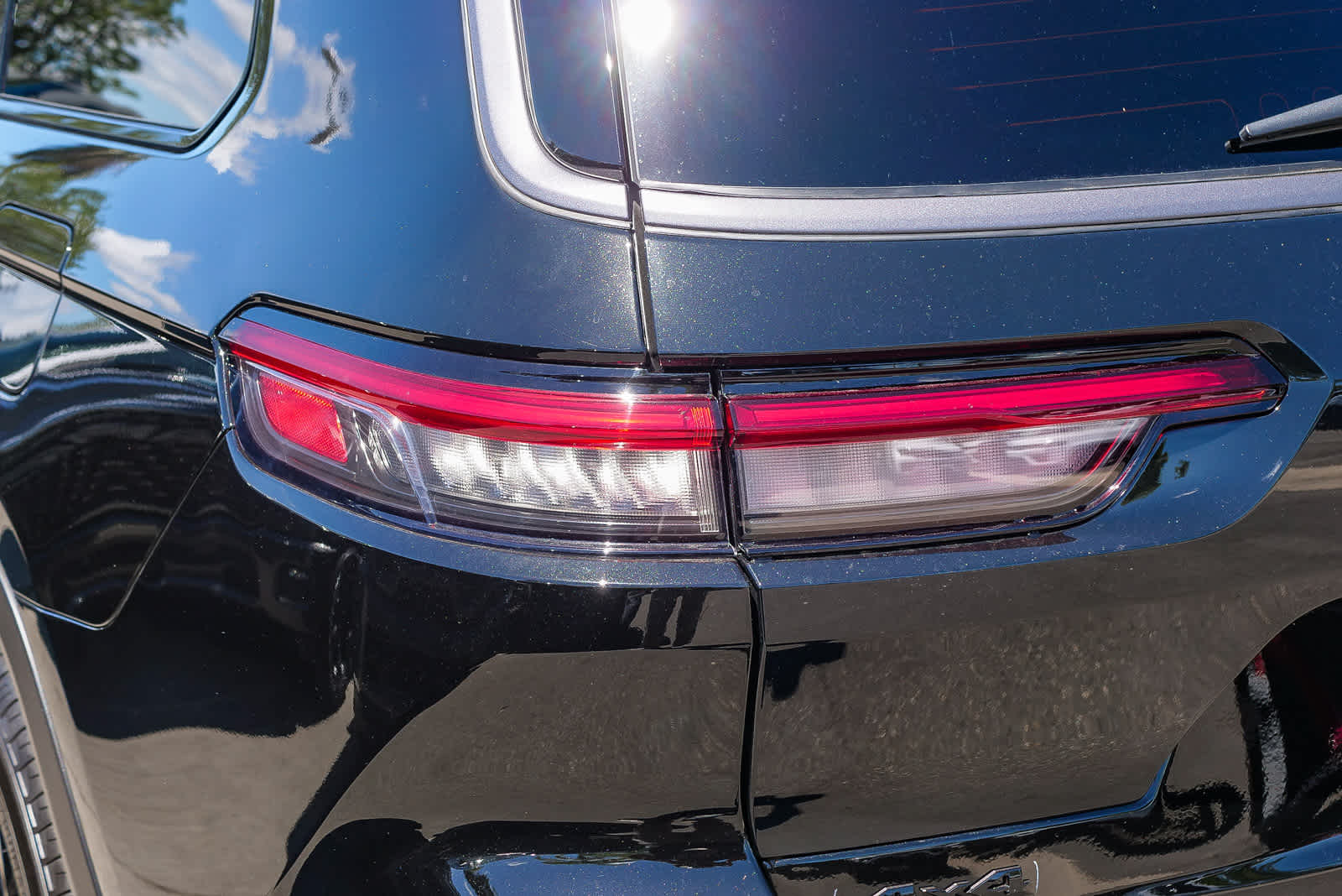 2026 Jeep Grand Cherokee L GRAND CHEROKEE L LAREDO ALTITUDE 4X4