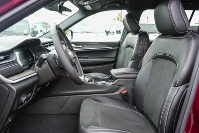 2026 Jeep Grand Cherokee L GRAND CHEROKEE L LAREDO ALTITUDE 4X4