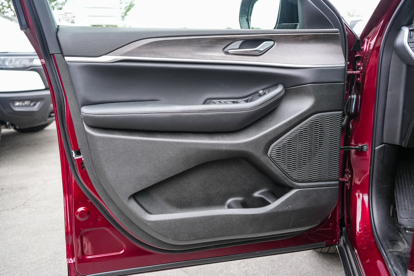 2026 Jeep Grand Cherokee L GRAND CHEROKEE L LAREDO ALTITUDE 4X4